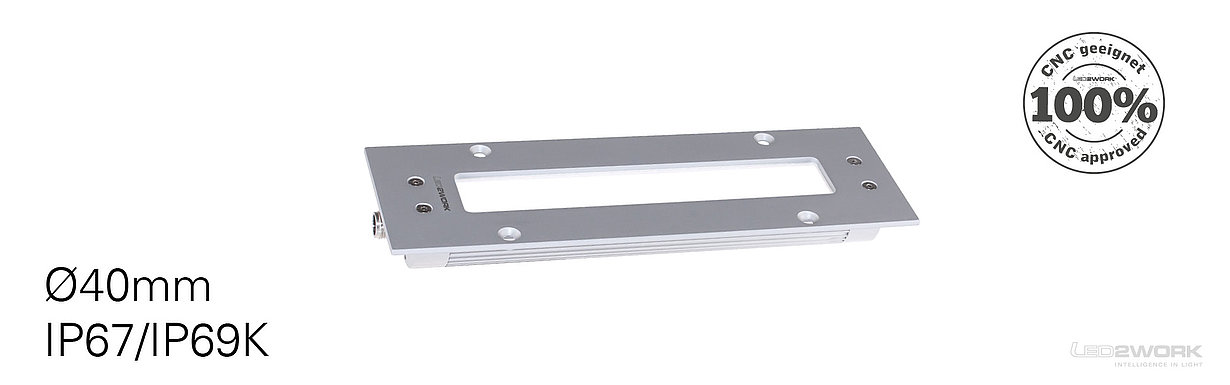 LED2WORK machine light TUBELED_40 II is integrated with a high protection class of IP67/IP69K.