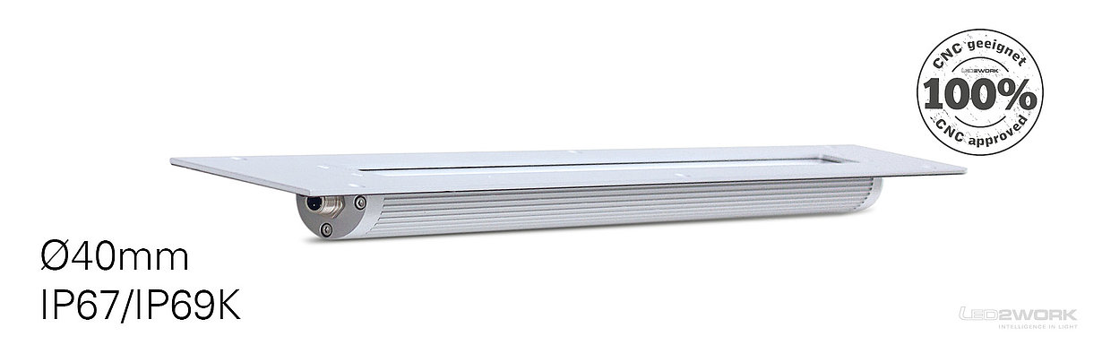 LED2WORK machine light TUBELED_40 II is integrated with a high protection class of IP67/IP69K.