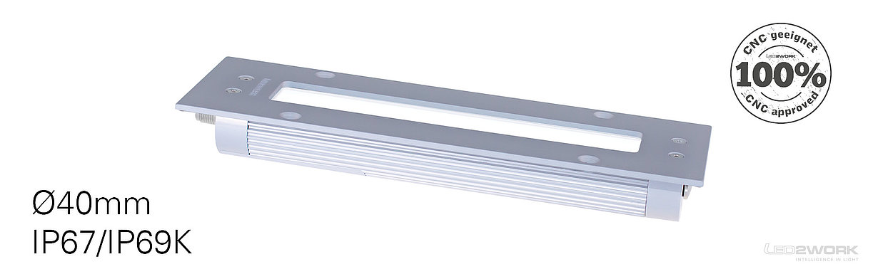 LED2WORK machine light TUBELED_40 II is integrated with a high protection class of IP67/IP69K.