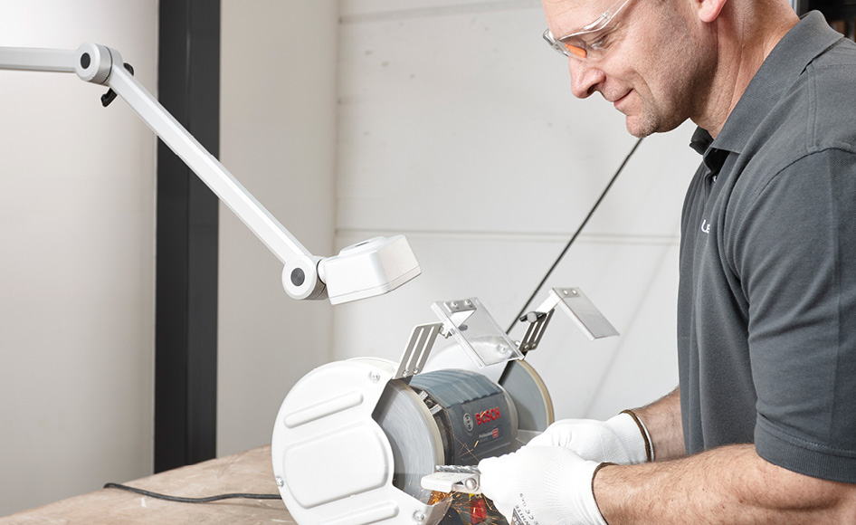 Articulated arm light in use